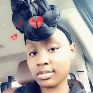 Meet your Posher, Anitra